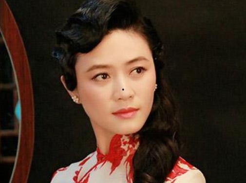 田海蓉老公照片,魅力四溢，实力派演员背后的温馨守护者