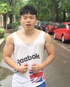 董新尧演员,光影交织的演艺人生